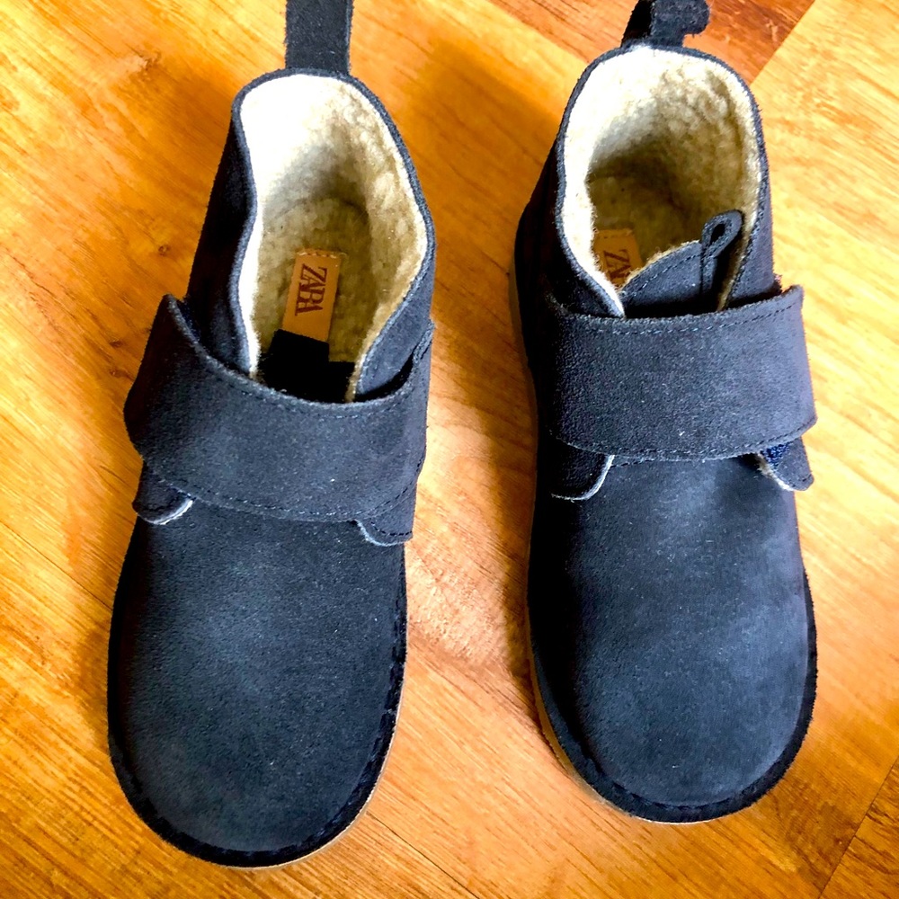 Zara Boys Navy Leather Suede and Wool Boots Size 9T